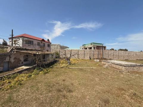 Şüvəlan, Torpaq satılır - 10 sot — 230 000 ₼ · 10 სოტი · Baku · Torpaq Şüvəlan, Torpaq satılır - 10 sot — Baku