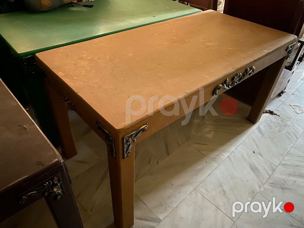 Heyet, terass ve yaxud restoran ucun stollar satilir 4 eded ededi — Digər, Bakı (2)