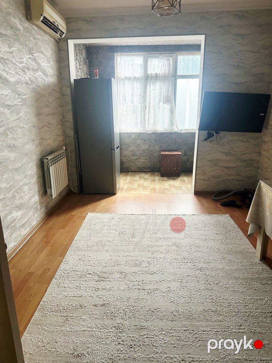 Satılır 2 otaqlı köhnə tikili 57 m² — Mənzil, Bakı (2)