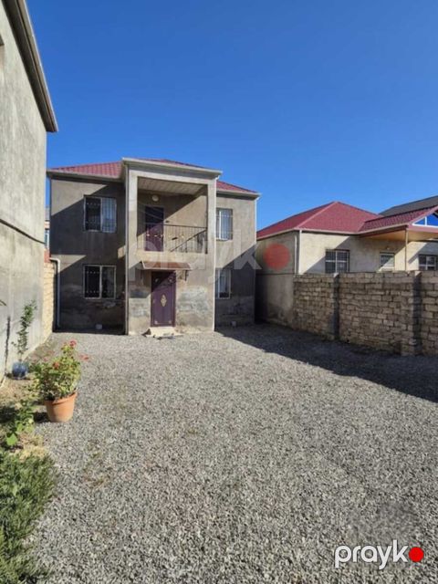 Satılır 6 otaqlı həyət evi/bağ evi 180 m² — Bakı