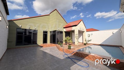Satılır 4 otaqlı həyət evi/bağ evi 130 m² — Bakı