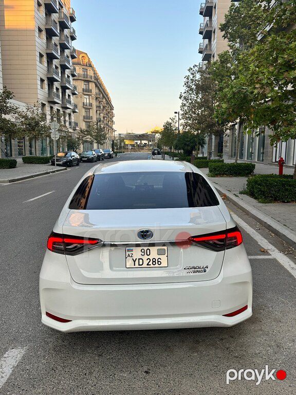Toyota Corolla, 1.8 L, 0.85 kWh, 2024 il, 170 000 km — Avtomobillər, Bakı (3)