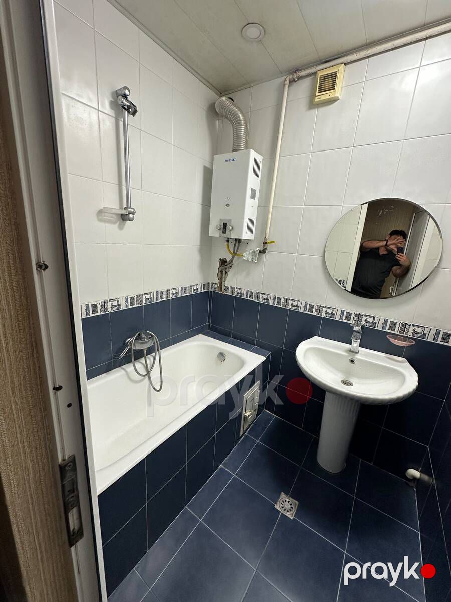 Satılır 4 otaqlı köhnə tikili 90 m² — Mənzil, Bakı (11)