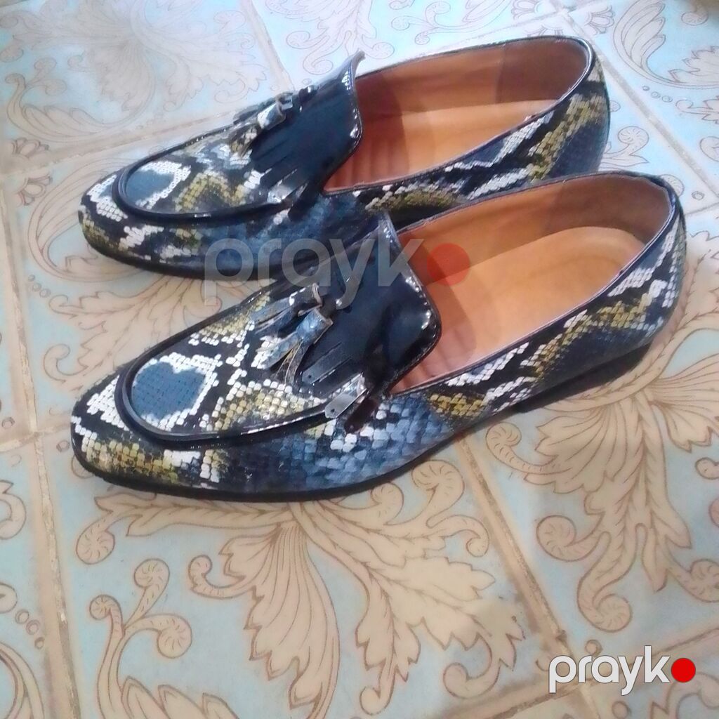 Məhsul: Kişi loafers ayaqqabısı – süslü püsküllü, ilan dərisi naxışlı — Ayakkabılar, Bakı (3)