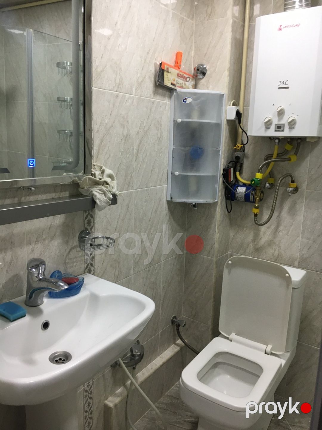 Satılır 2 otaqlı köhnə tikili 42 m² — Mənzil, Bakı (7)