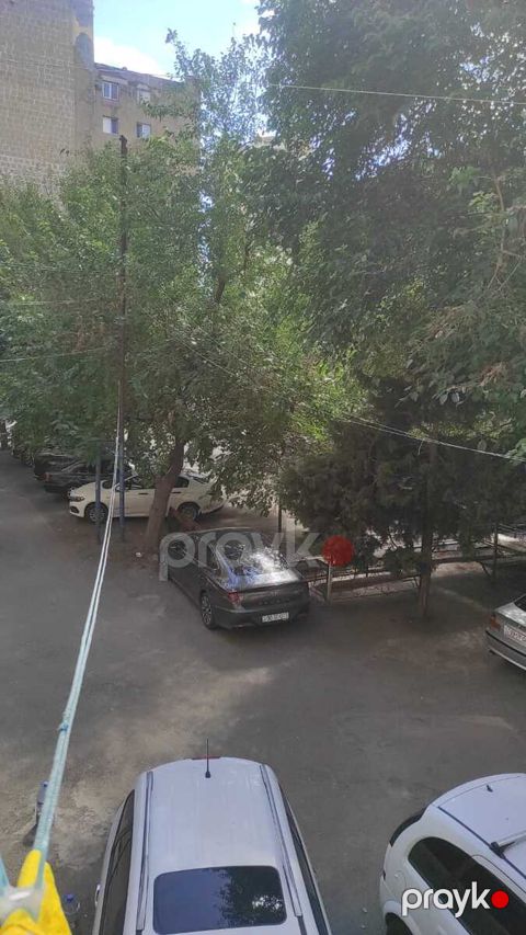 İcarəyə verilir 2 otaqlı köhnə tikili 55 m² — Bakı