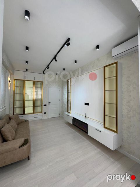 Satılır 2 otaqlı yeni tikili 540 m² — Bakı