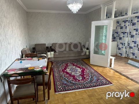 Satılır 3 otaqlı köhnə tikili 70 m² — Bakı