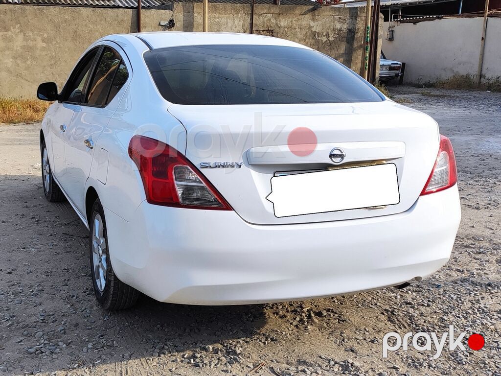 Nissan Sunny: 1.5 l 2014 il Sedan — Avtomobillər, Bakı (7)