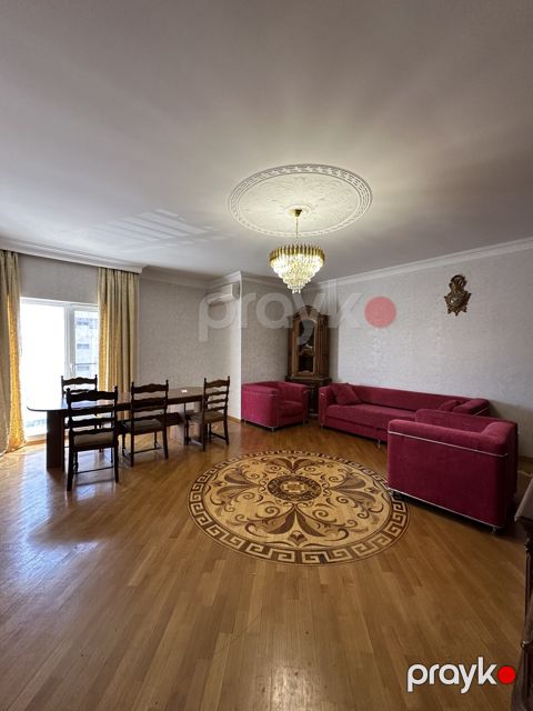 İcarəyə verilir 4 otaqlı yeni tikili 140 m² — Bakı