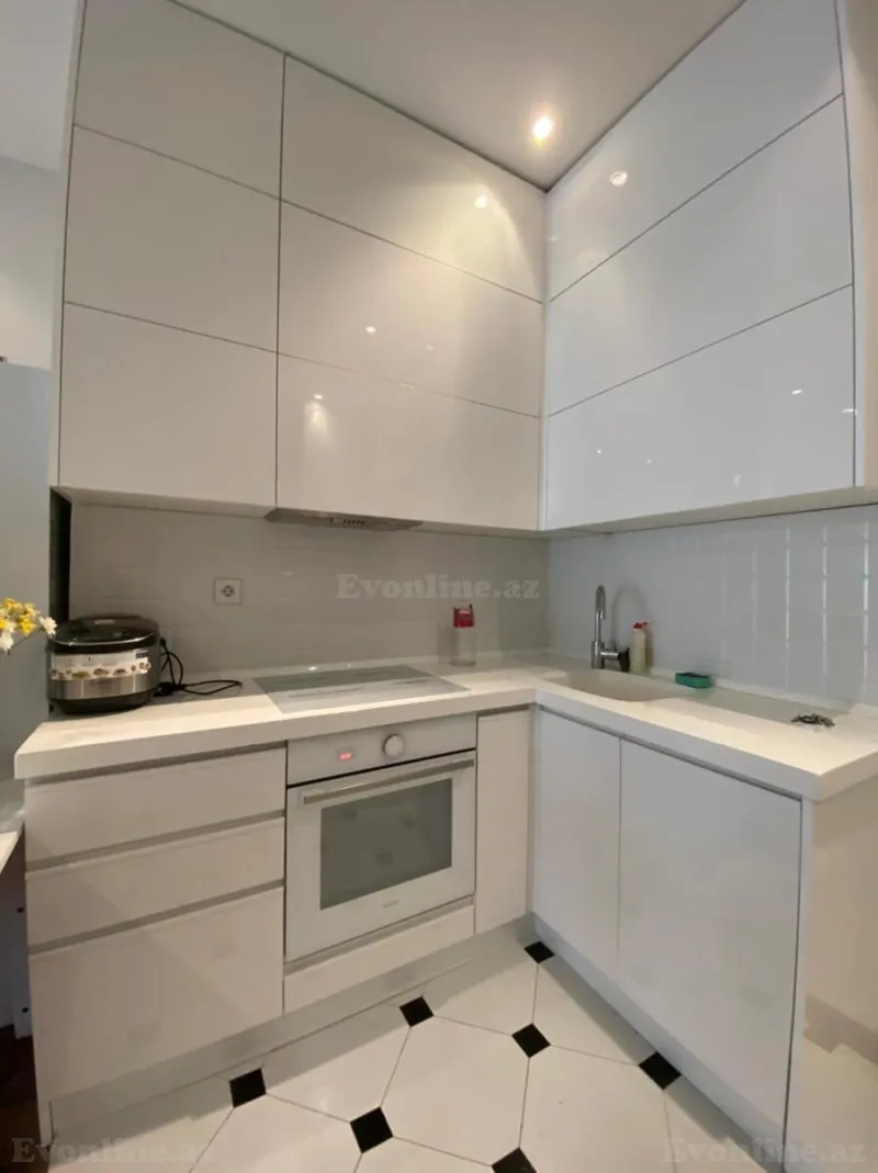 Kirayə verilir 2 otaqlı Mənzil Yeni tikili 70 m² Bakı, Yasamal r., 8 Noyabr m — Mənzil, Bakı (6)