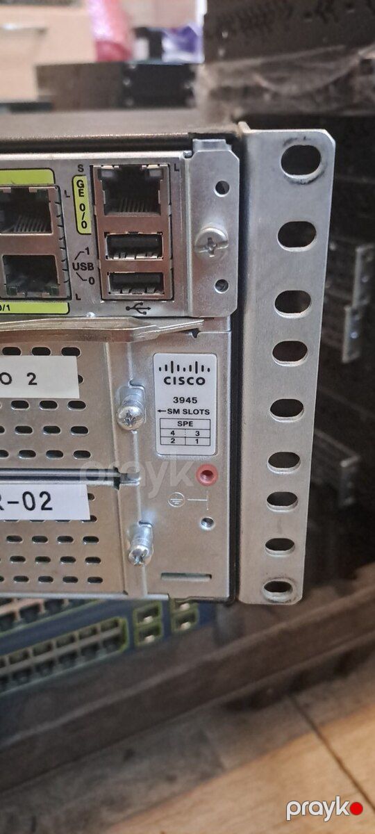 Cisco 3945 ISR G2 K9 — Şəbəkə və server avadanlığı, Bakı (2)