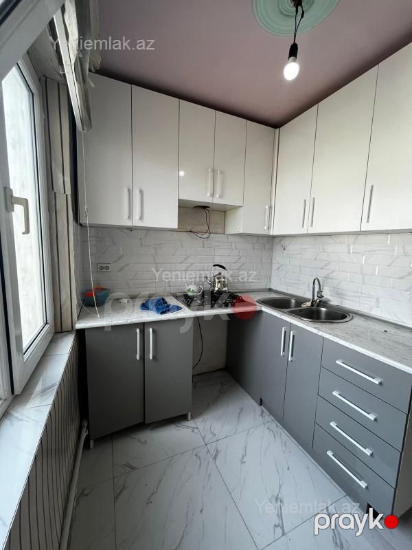 Satılır 2 otaqlı Bina evi menzil (Köhnə tikili), 45 m², 8-ci mikrorayon — Mənzil, Sumqayıt (4)