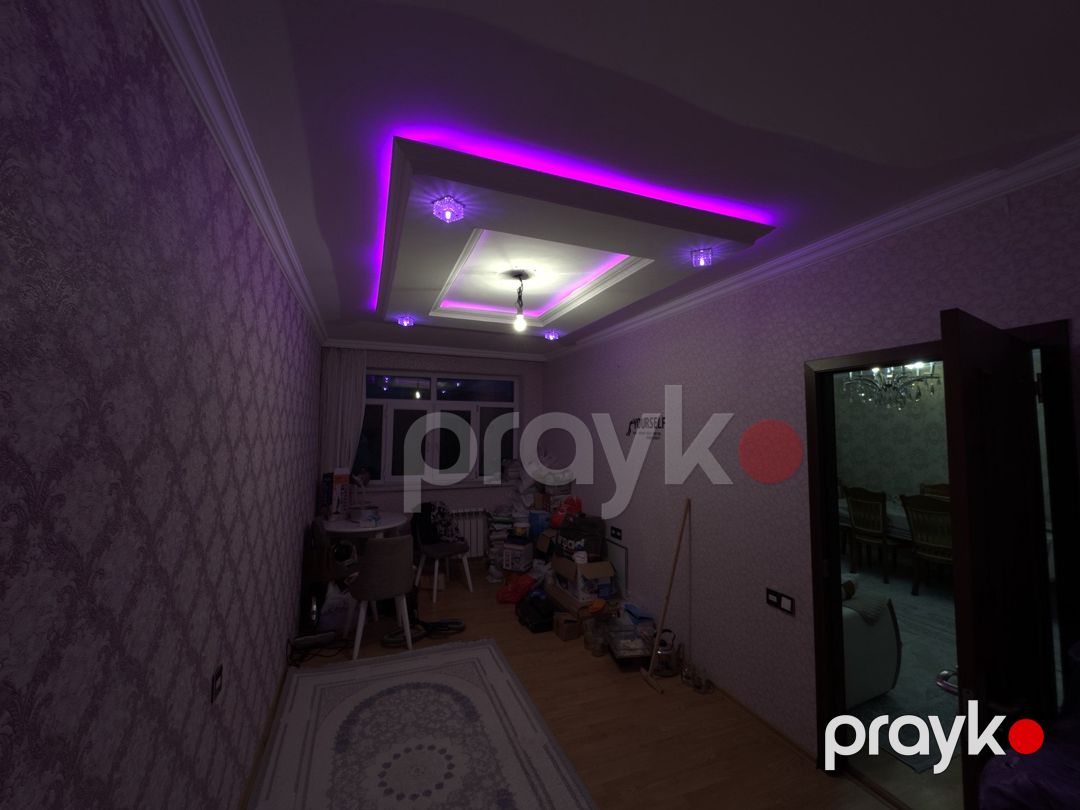 Satılır 4 otaqlı köhnə tikili 95 m² — Mənzil, Bakı (7)