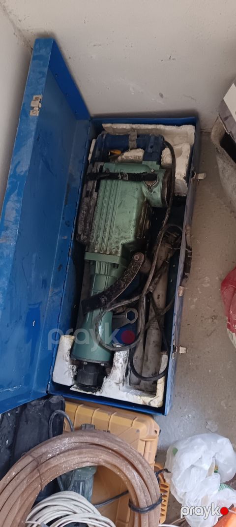 Ağır tip beton/qəlib söküntüsü üçün elektrikli lom/çəkic (demolitor) — Bakı