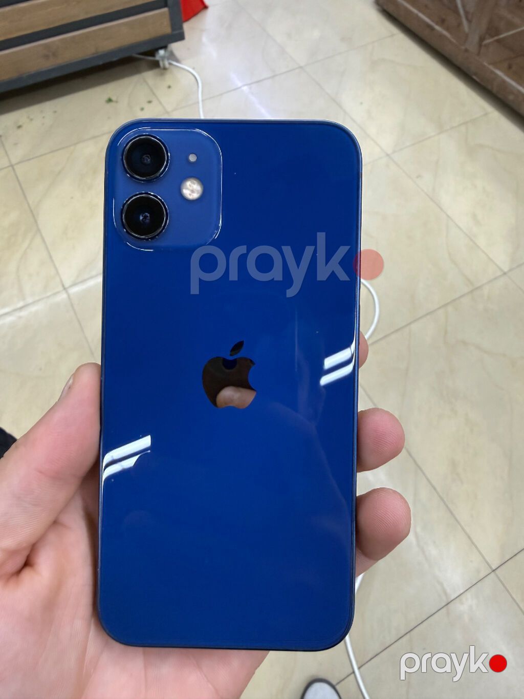Iphon 12 mini 64 yaddas 100 pil face id islemir batereya deyisilib — Kompüterlər və noutbuklar, Bakı (2)