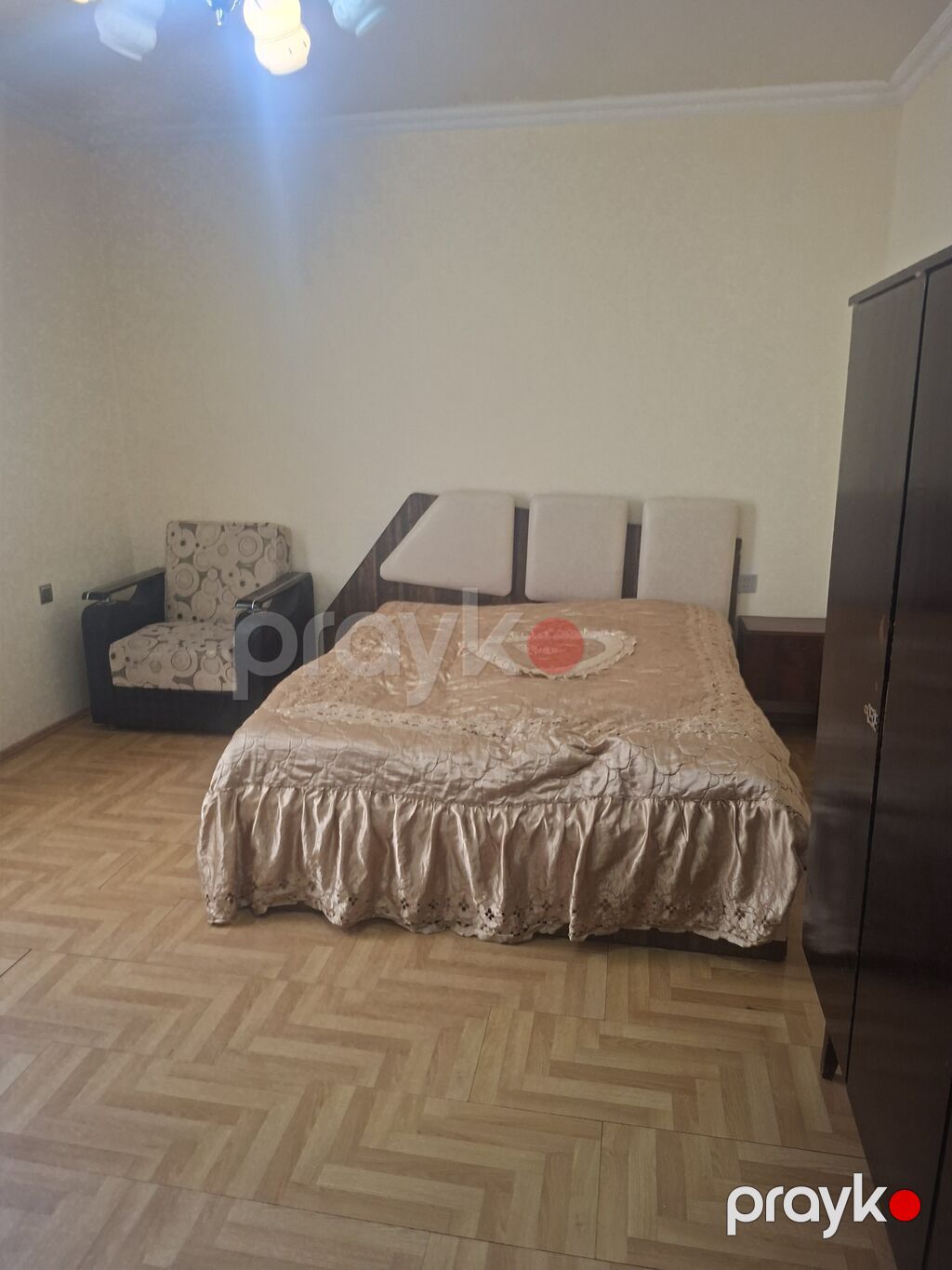 Huseyin arif kucesinde yerlesir. əlaqə(055)3209370 əsyalı irternet qaz — Ev, villa, Xırdalan (4)