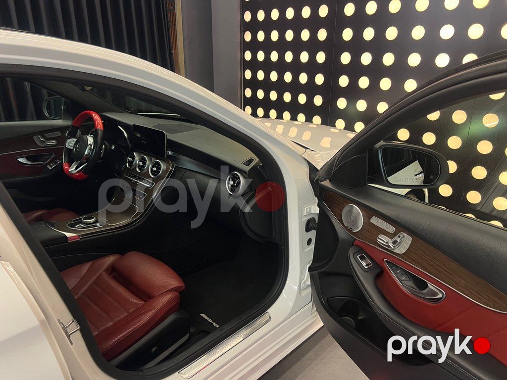 Mercedes C 300, 2.0 L, 2019 il, 84 000 km — Avtomobillər, Bakı (10)