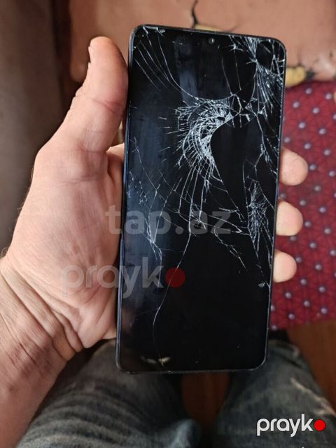 Samsung Galaxy A06, rəng - Göy, Qırıq — Saray