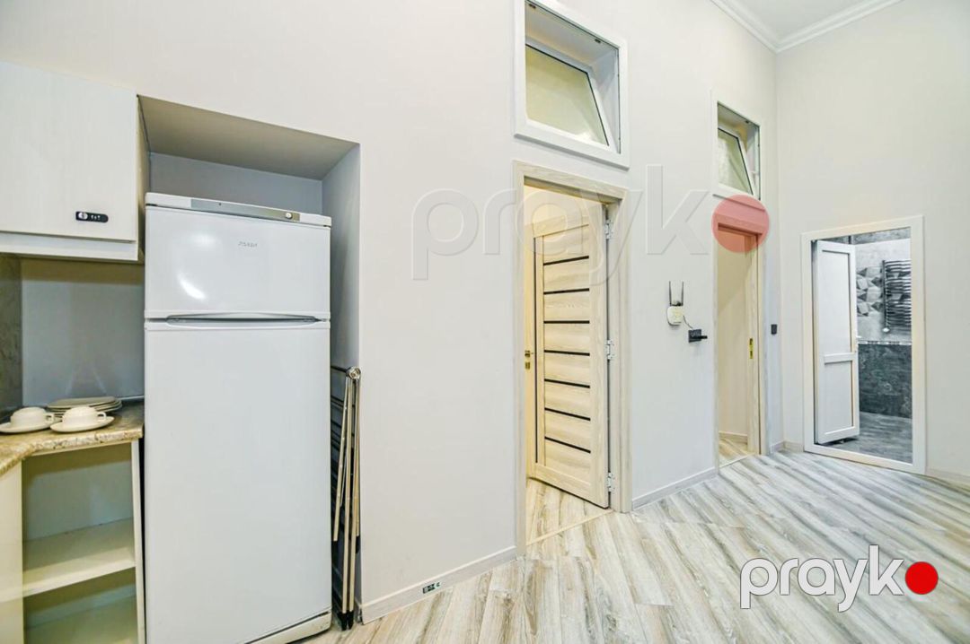 Satılır 2 otaqlı köhnə tikili 60 m² — Mənzil, Bakı (5)
