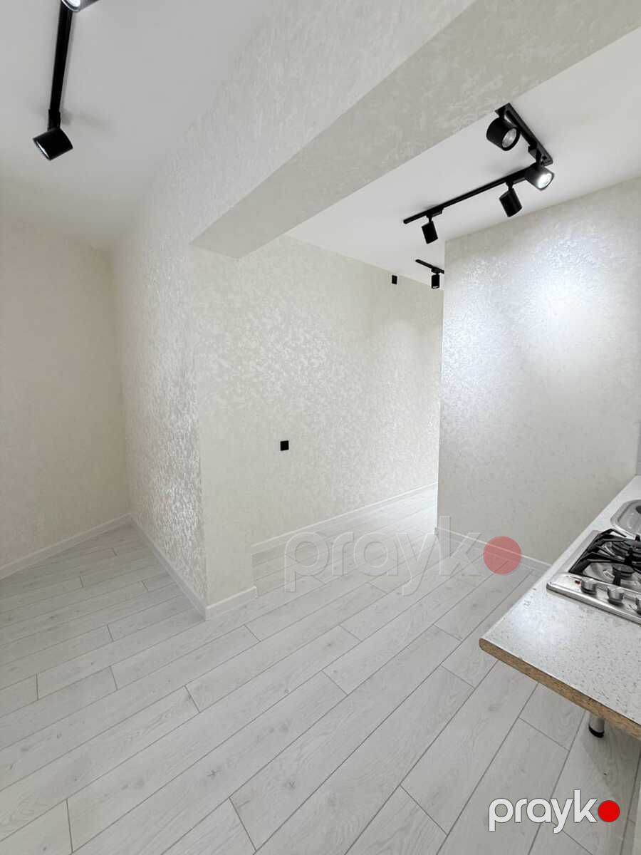 Satılır 2 otaqlı köhnə tikili 45 m² — Mənzil, Bakı (6)