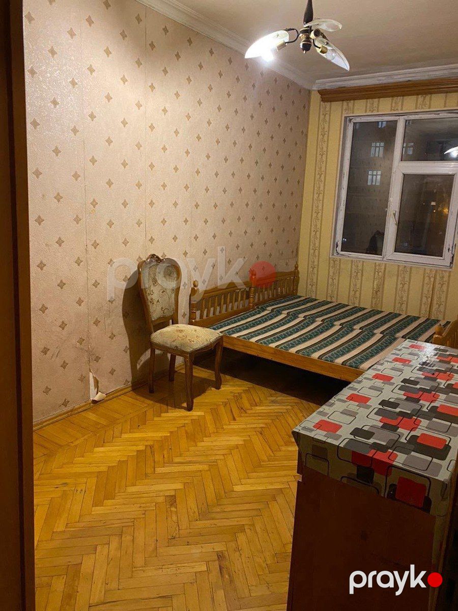 Satılır 2 otaqlı köhnə tikili 55 m² — Mənzil, Bakı (7)