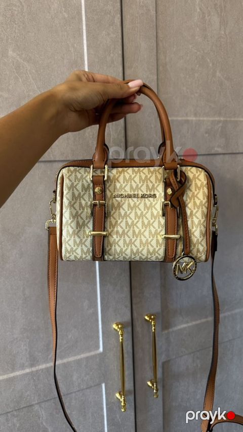 Qadın çantaları seti 1) Michael Kors monoqram çanta - Rəng: bej MK — Bakı