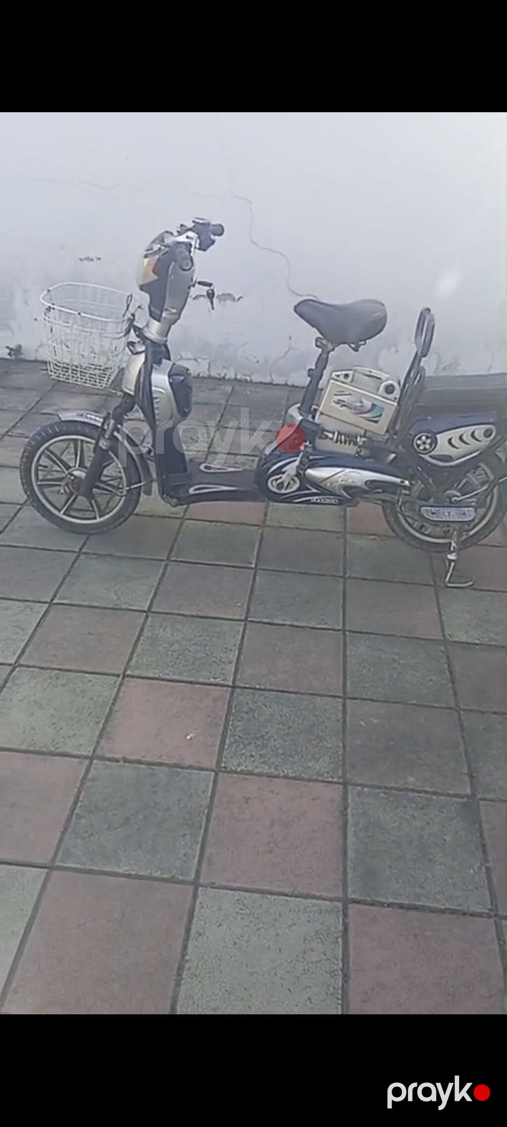 Elektrik velosipedi/scooter Rəng: tünd mavi-gümüş Ön tərəfdə — Elektrik velosipedləri, Novxanı (3)