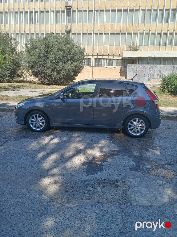 Hyundai i30, 1.4 L, 2011 il, 221 000 km — Avtomobillər, Sumqayıt (10)