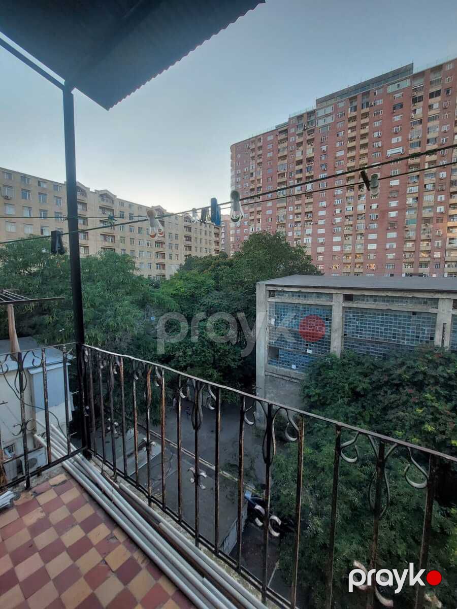 Satılır 2 otaqlı köhnə tikili 50 m² — Mənzil, Bakı (8)