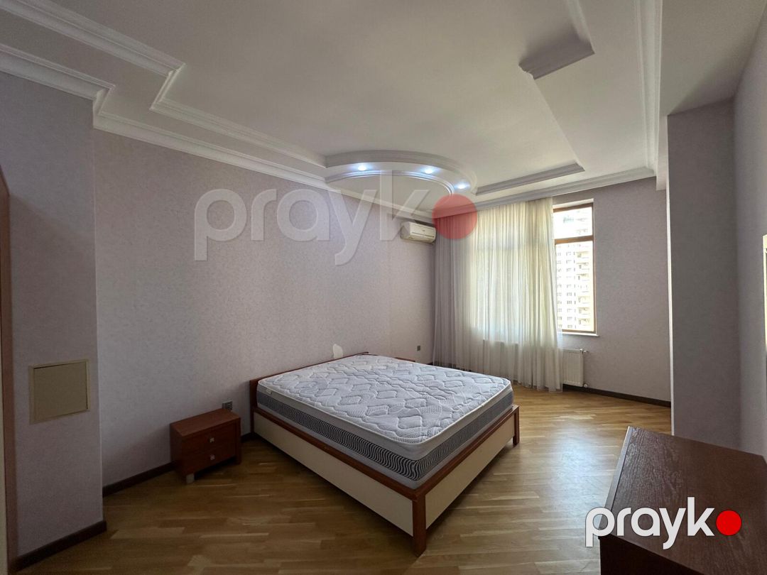 Satılır 5 otaqlı yeni tikili 210 m² — Mənzil, Bakı (10)