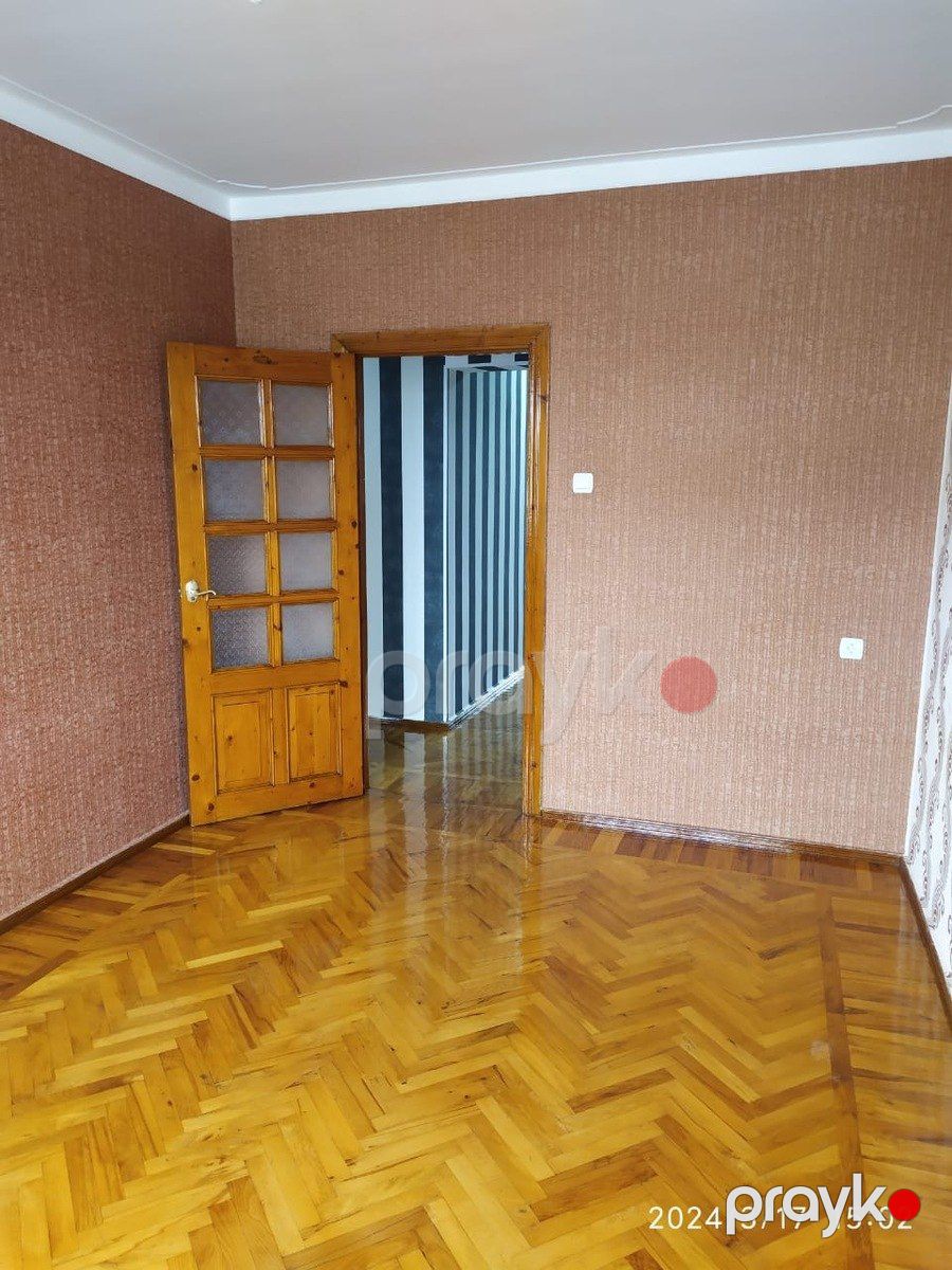 Satılır 3 otaqlı köhnə tikili 75 m² — Mənzil, Bakı (8)
