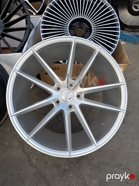 BMW F10, BMW F30 diskləri R20 — Bakı