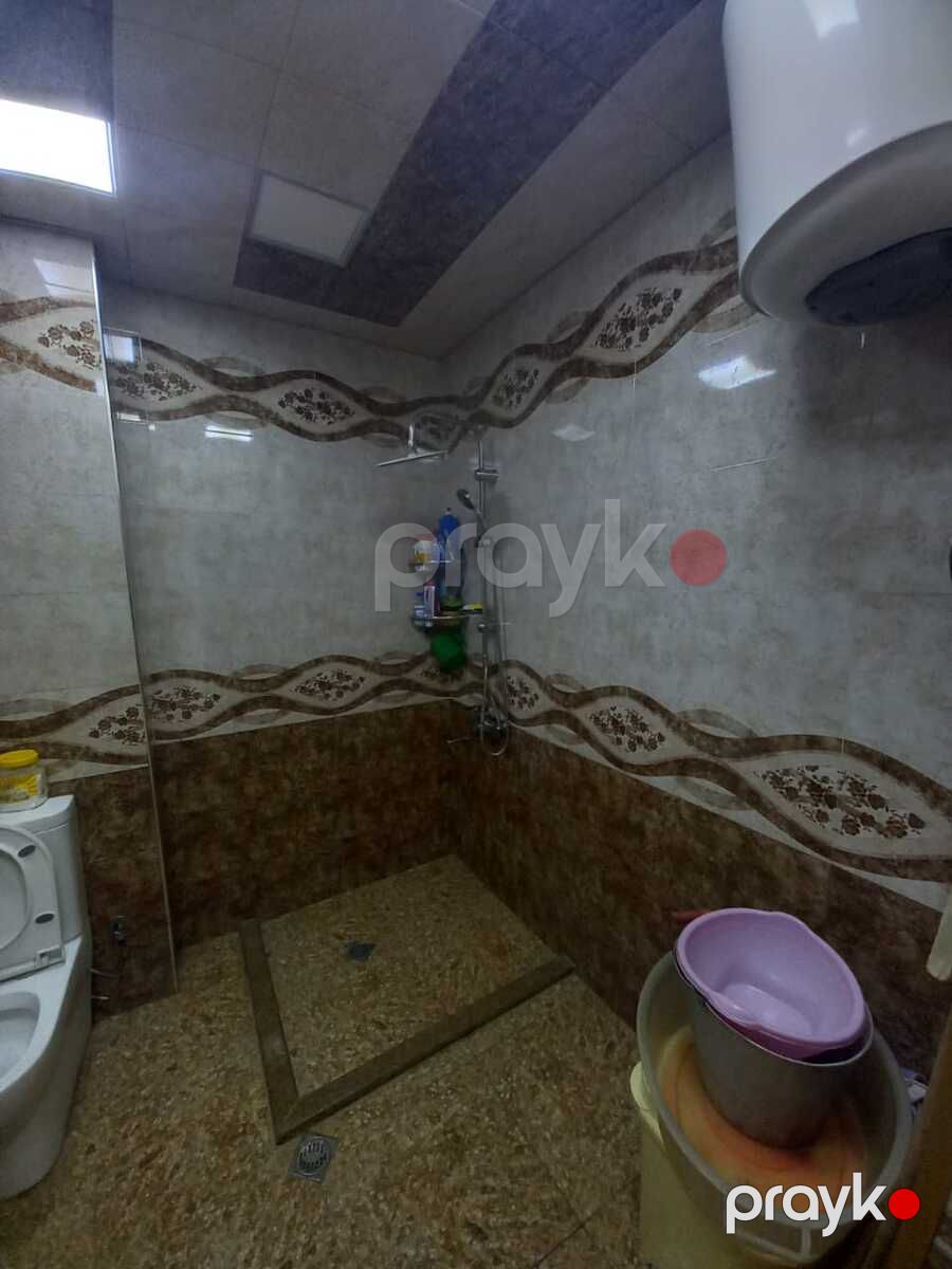 Satılır 2 otaqlı köhnə tikili 65 m² — Mənzil, Bakı (12)
