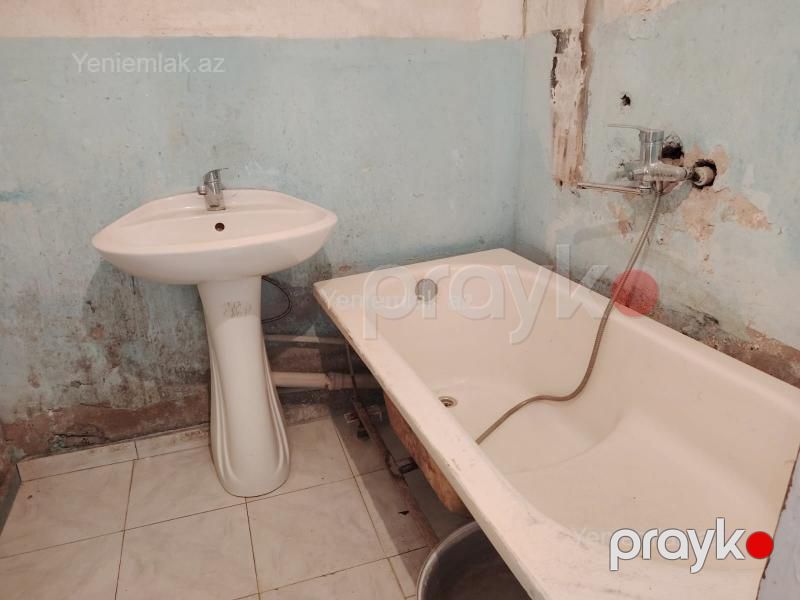 Satılır 3 otaqlı Bina evi menzil (Köhnə tikili), 80 m², 12-ci mikrorayon — Mənzil, Sumqayıt (6)