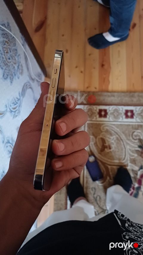 IPhone 13 Pro, Qızılı, Face ID — Bakı