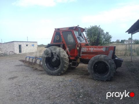 Traktor New Holland, 2000 il — Neftçala