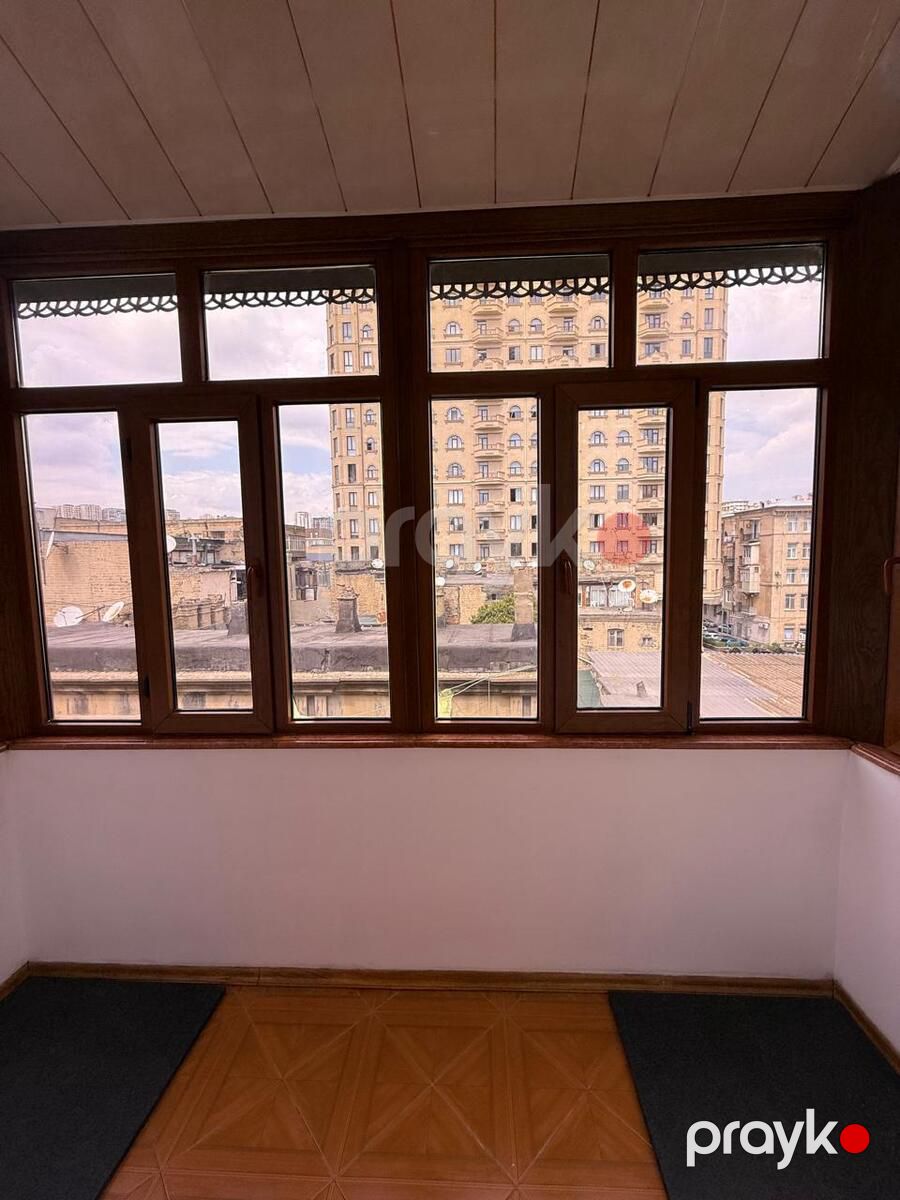 İcarəyə verilir 3 otaqlı köhnə tikili 100 m² — Mənzil, Bakı (12)