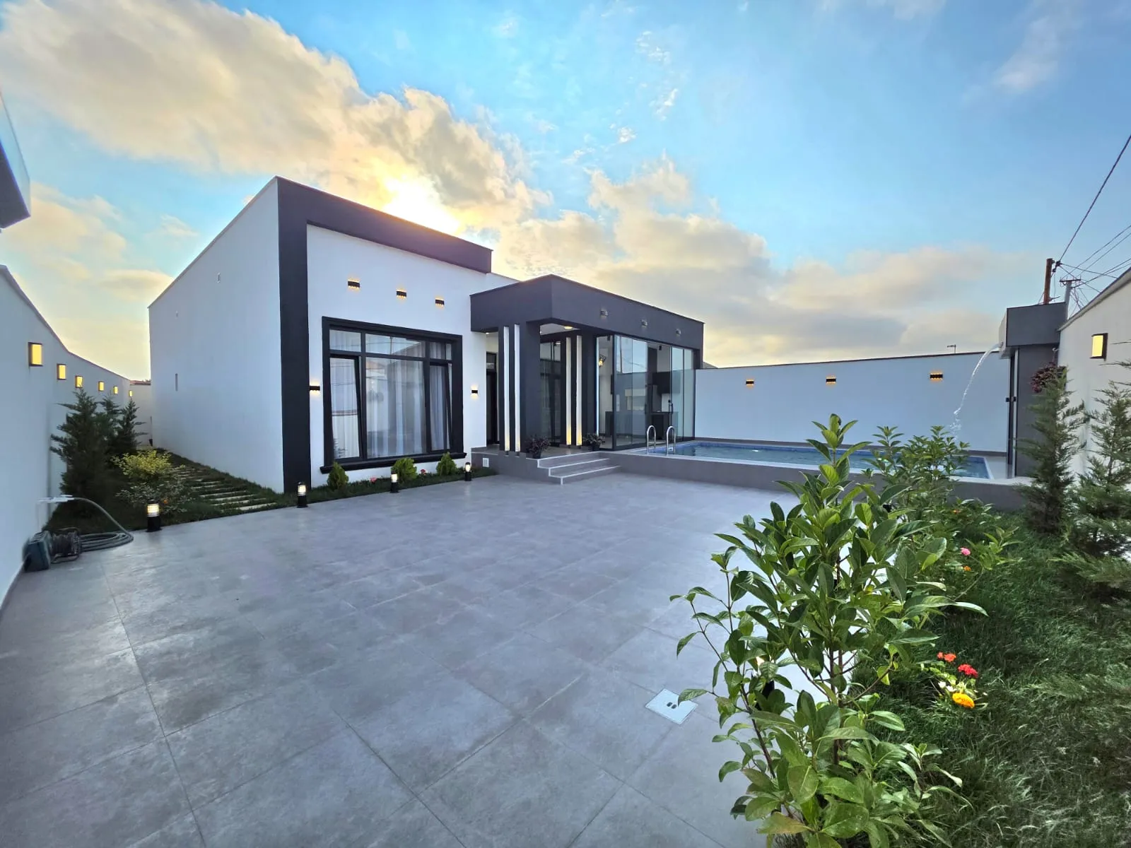 Şüvəlan, 4 otaqlı Həyət evi satılır - 170 m², 1 mərtəbə, 3.5 sot — Ev, villa, Bakı (4)