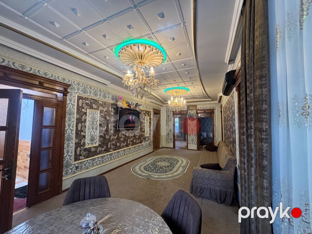 Satılır 5 otaqlı həyət evi/bağ evi 350 m² — Ev, villa, Bakı (5)