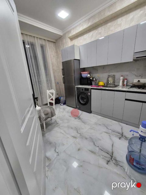 İcarəyə verilir 2 otaqlı yeni tikili 60 m²