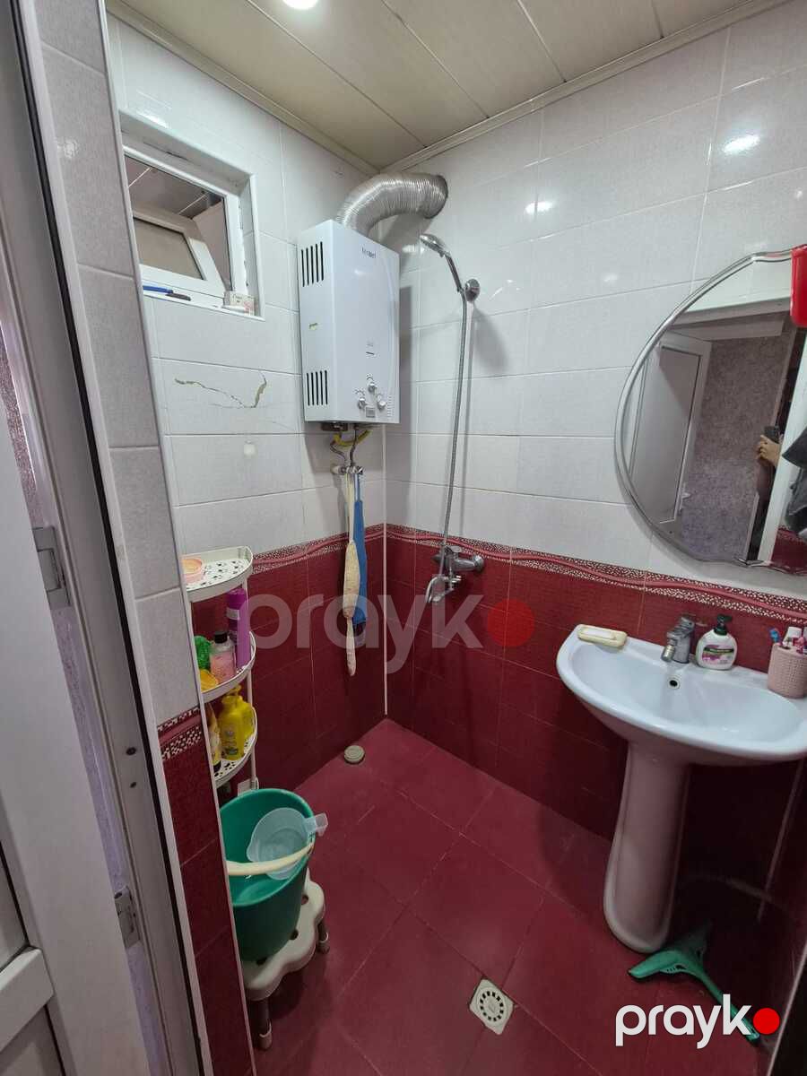 Satılır 2 otaqlı köhnə tikili 46 m² — Mənzil, Bakı (2)