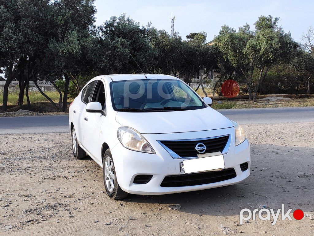 Nissan Sunny, 1.5 L, 2014 il, 171 500 km — Avtomobillər, Bakı (2)
