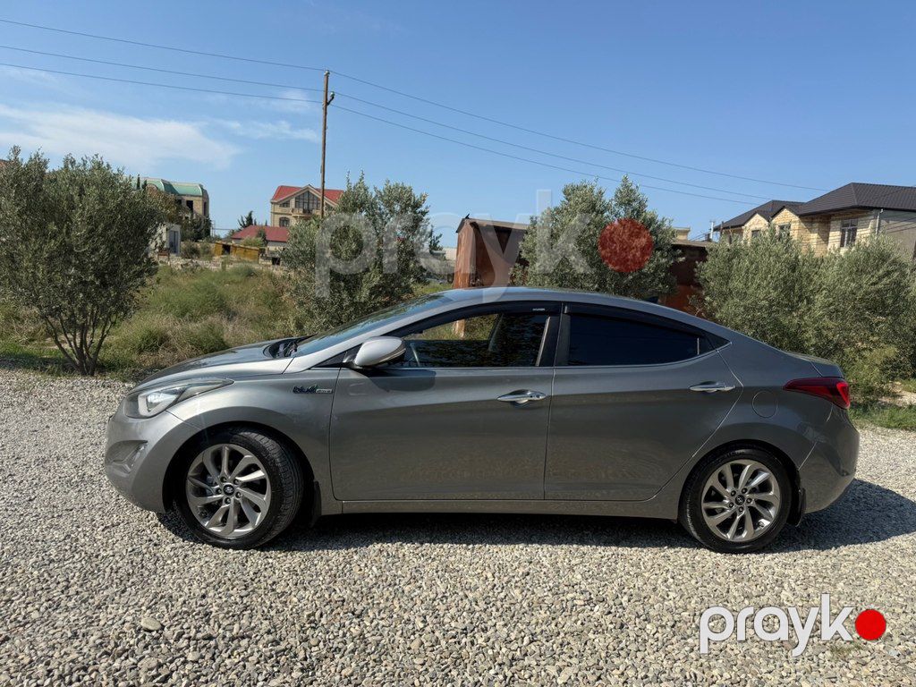 Hyundai Avante, 1.6 L, 2013 il, 201 000 km — Avtomobillər, Bakı (5)