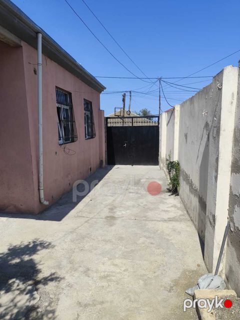 Satılır 3 otaqlı həyət evi/bağ evi 100 m² — Bakı