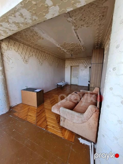 Satılır 2 otaqlı köhnə tikili 55 m² — Bakı