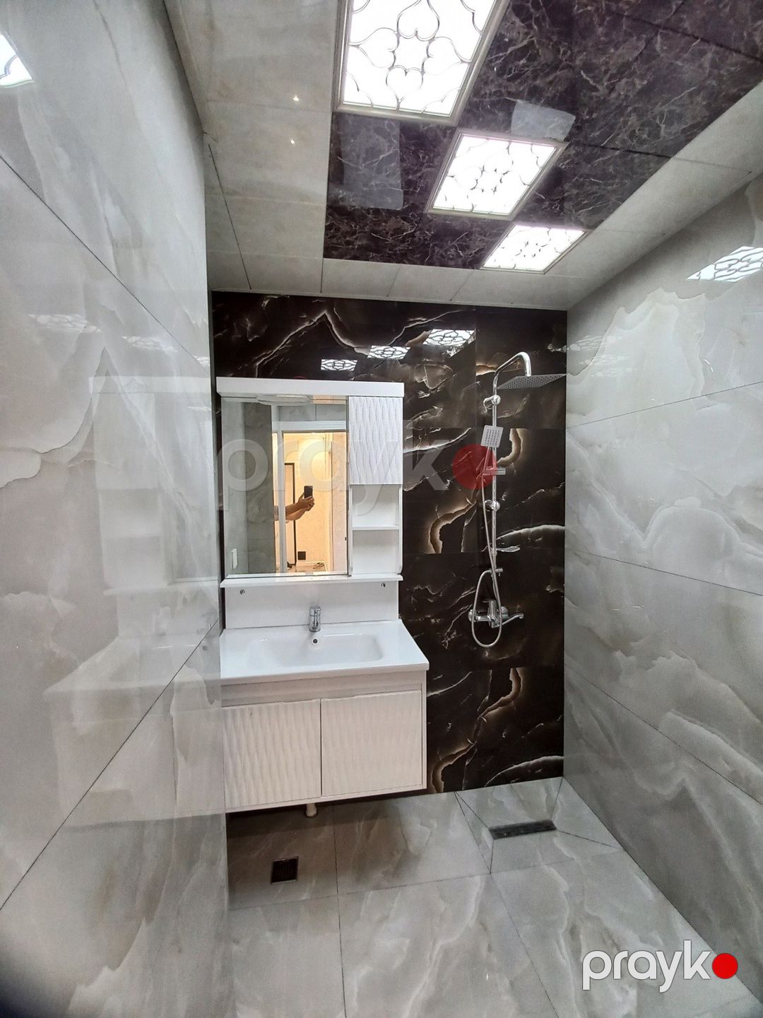 Satılır 3 otaqlı köhnə tikili 85 m² — Mənzil, Bakı (11)