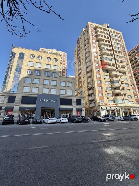 Satılır 4 otaqlı yeni tikili 204 m² — Bakı