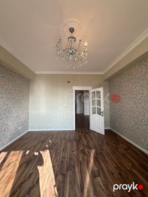 Satılır 4 otaqlı yeni tikili 168 m² — Bakı