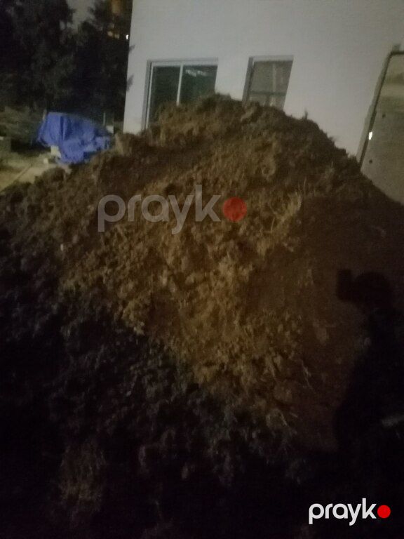 Qara torpaq, yanmış peyin — Dacha və bağ, Bakı (8)
